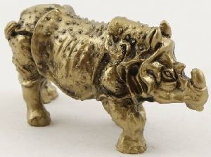  Металлическая статуэтка носорога